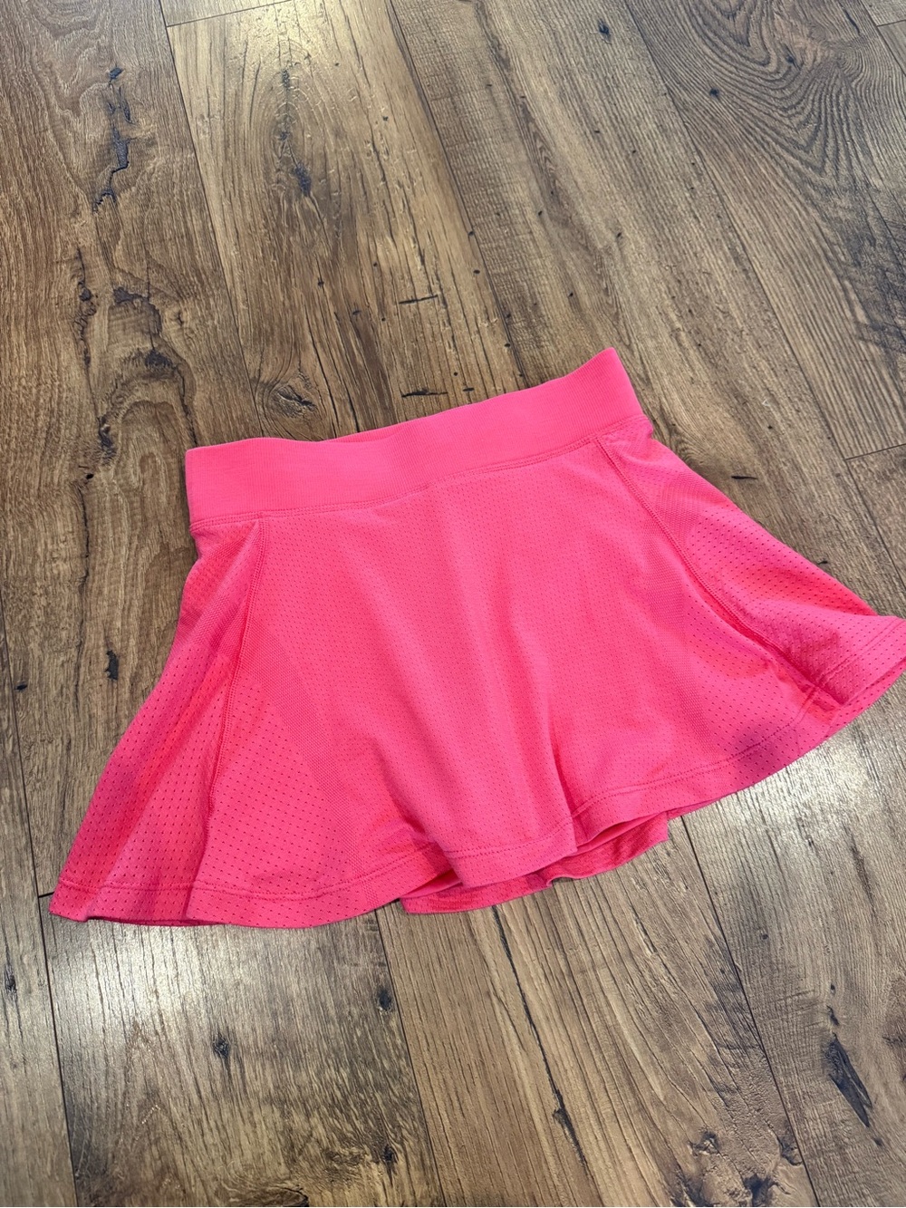 Women’s Lululemon Swiftly Tech Tennis Skort
